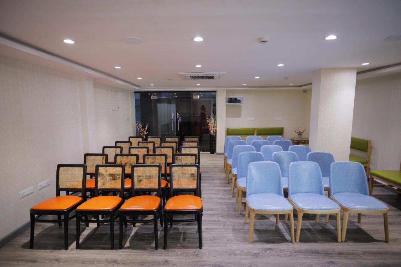 THE AVENUE HOTEL @Ballygunge Kalkutta Exterior foto